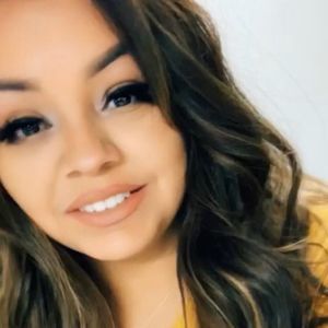 Meet your Posher, Hannah